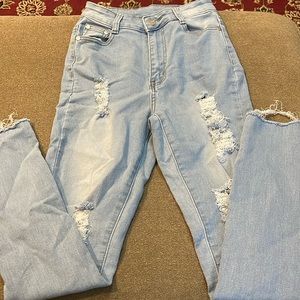 Bob Jeans Distressed Skinny Jeans Juniors Size 3/4 (BB)